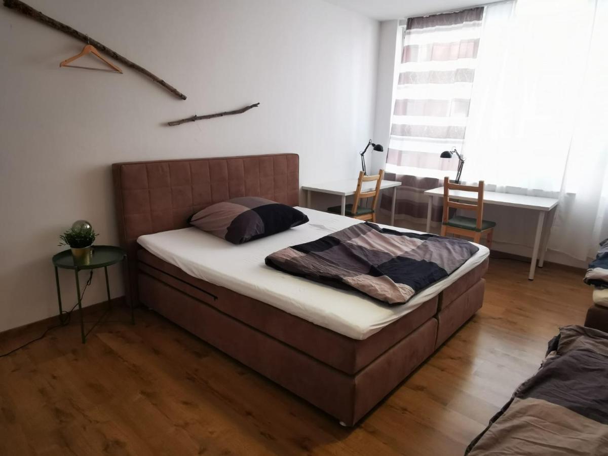 Big Appartment Near Trade Fair! Köln Eksteriør billede